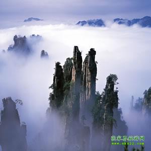 暑期夏令營湘西精華旅游線路：長沙、韶山、張家界、鳳凰純玩8日游